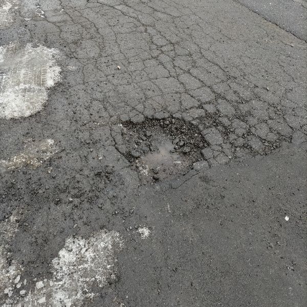 道路の穴before3