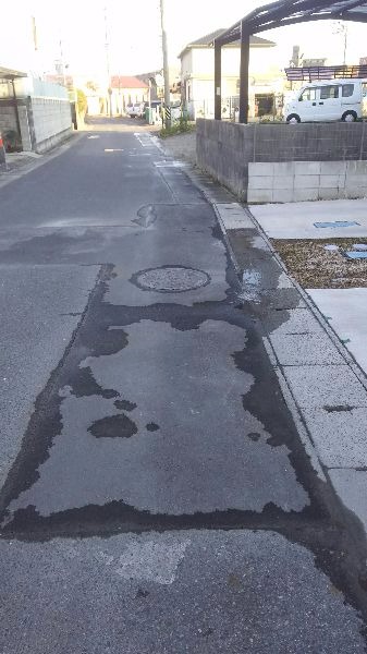 路面がいつも濡れている、水漏れでしょうか？before